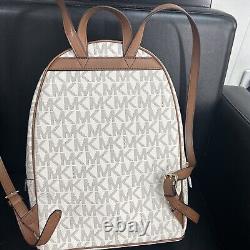 MICHAEL KORS JET SET VANILLA/LUGG MD BACKPACK WithCHAIN