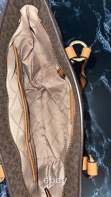 MICHAEL Michael Kors Handbag Jet Set Medium Logo Tote Brown Acorn -AUTHENTIC