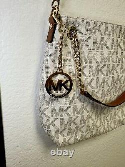 Michael Kors Jet Set Medium Signature Monogram Gold Chain Shoulder Bag Vanilla