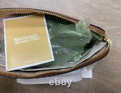 Michael Kors Jet Set Travel Medium Dome Crossbody Bag