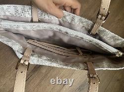 Michael Kors Women's Jet Set Shoulder Tote Handbag Purse Medium Cream/Tan Canvas