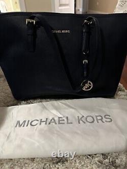 Michael kors jet set medium saffiano leather navy tote bag